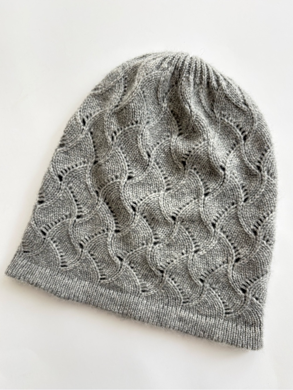 Cashmere Knit Beanie Hat Adult One Size Grey Soft Lord & Taylor Luxury